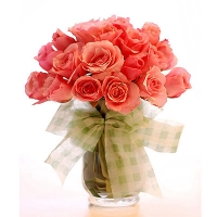 Cách cắm hoa hồng đơn giản mà đẹp với bình hoa tròn